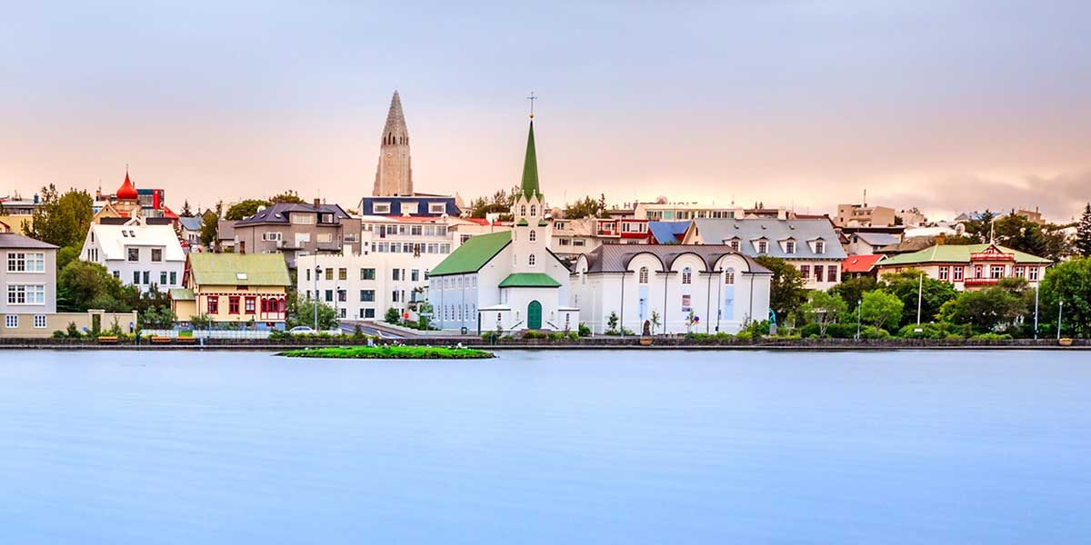 Reykjavik_Lake